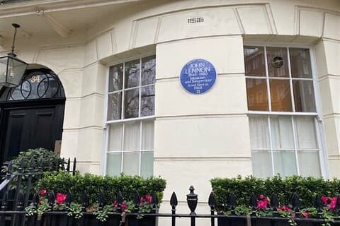 The Beatles London walking tour. From Abbey Road to the Roof Top