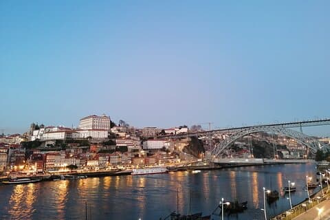 Private Flexible Porto Tour from Lisbon with Local Tour Guide