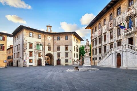 Pisa Romantic Quest: Solve the Curse of Rosa