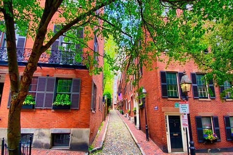 Beacon Hill + Back Bay Walking Tour: History + Fun Photo Tips