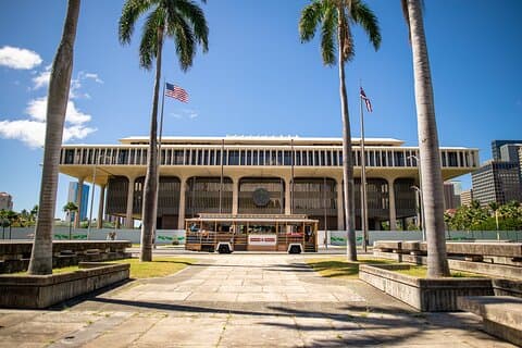 Waikiki Trolley Historic Honolulu Red Line