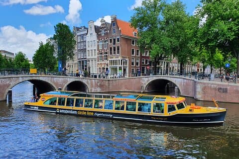Amsterdam: Canal Cruise departure from the Anne Frank House