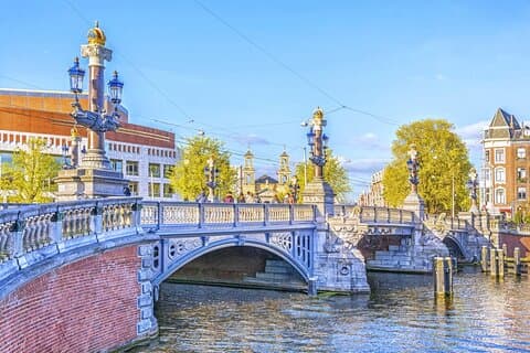Romantic Amsterdam: Fairytale or Tragedy? Self-Guided PuzzleQuest