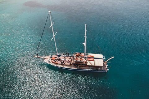 All Day Cruise -3 Islands to Agistri,Moni, Aegina with lunch and drinks included