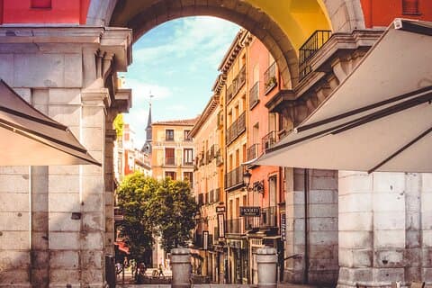 Madrid : Puerta del Sol, Plaza Mayor and Royal Palace