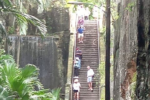 Nassau City Tour