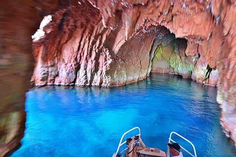 Friendly discovery of Scandola Calanques de Piana and meal stop at Girolata