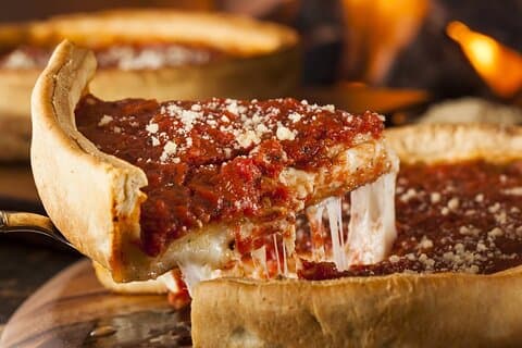 Private Chicago Food Tour with Deep Dish and Beef Sandwich