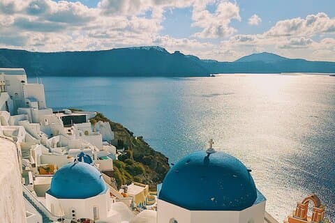 The Essence of Santorini: 4-Hour Customizable VIP Private Tour