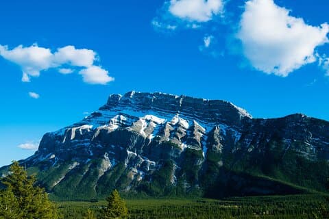 Banff Tour — Hike in Sunshine Meadow & Johnston Canyon — Gondolas