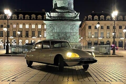 Paris by Night Tour in a Vintage Open-Top French Car Citroën DS