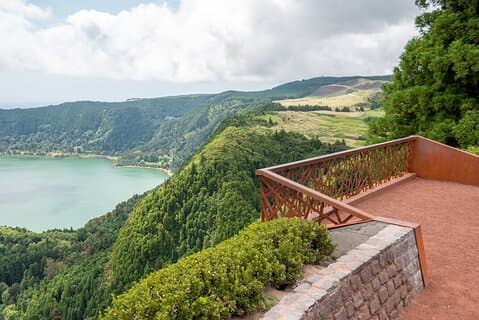 Private Lagoon of Fire and Furnas Tour