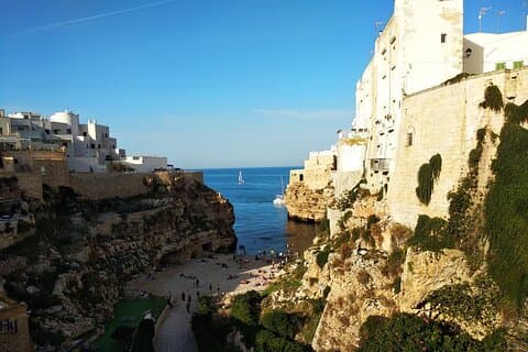 Private tour in Polignano a Mare: overlooking the sea