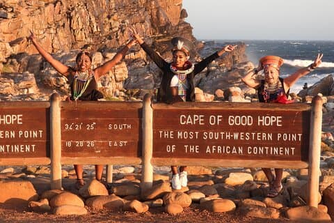 All-Inclusive Private Tour: Table Mountain, Cape Point & Penguins