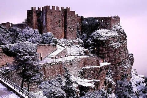 Private Tour to Segesta, Erice and Wine Tasting in Marsala