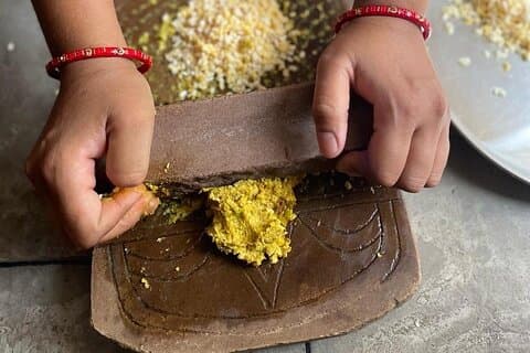 Rishikesh: Sattvic Cooking Class : Cook & Dine With Miss Anju