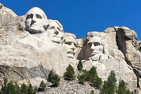 Mount Rushmore Extended Expedition Tour