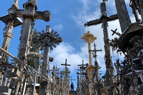 5,5 Hour Small Group Tour to Hill of Crosses from Riga