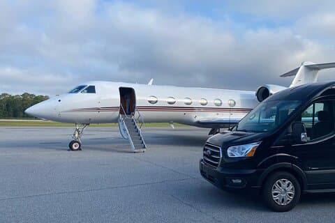 Hartford Bradley Airport (BDL) to Hartford City - Round-Trip Private Transfer
