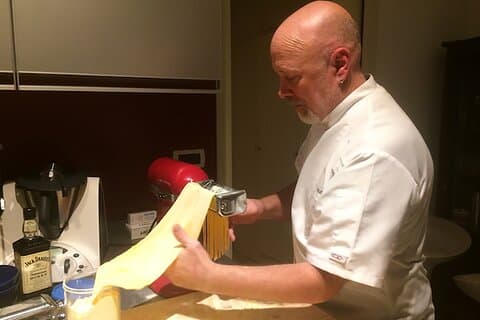 Fresh pasta with a view near Asti – Langhe, Roero, Monferrato