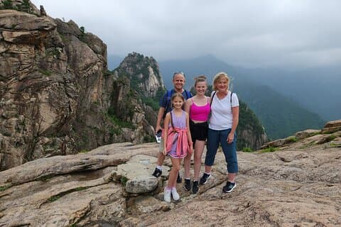 One-Day Tour for stunning Mt.Seoraksan from Seoul