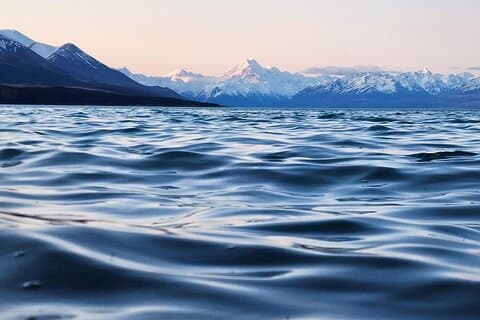 Christchurch to Mt Cook via Tekapo (1 way) (Small Group)