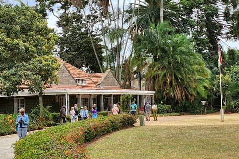 Karen Blixen Museum, Beads craft and Giraffe Day tour