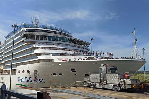 Full Day - Panama Canal Coast to Coast - By Land