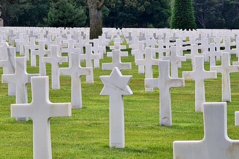 Normandy D-Day Landing Beaches and Lunch from Le Havre Port