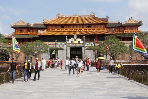 Hue: Imperial City Walk, Motorbike Tour & Private Car Options