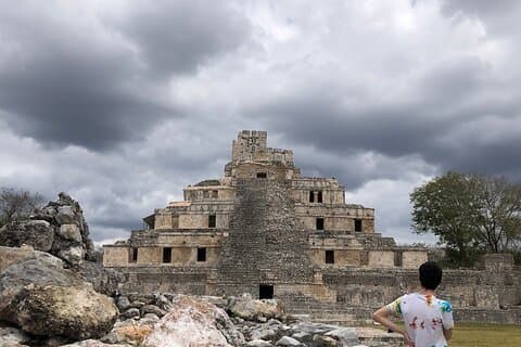 Edzná with a local: a Mayan voyage