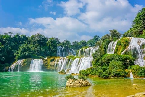 2-Day Private Exploration of Cao Bang's Hidden Gems
