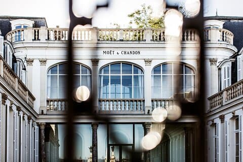 Champagne Moet and Chandon Private Tour with Tastings from Reims or Epernay