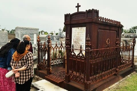 New Orleans Historic Cemetery Walking Tour