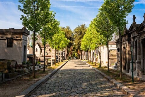 Private Père Lachaise Cemetery Walking Tour