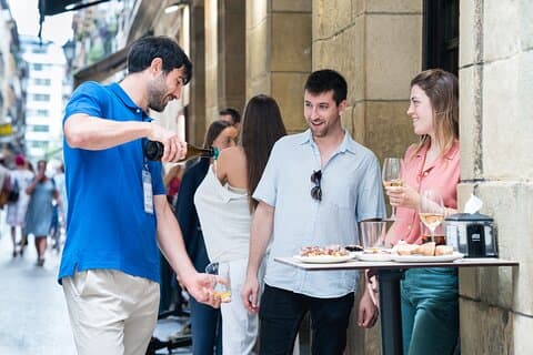 Pintxo route with Spanish D.O. wines in Bilbao