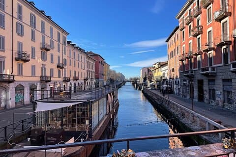Navigli Walking Tour - Semi private tour