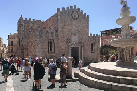 Private tour of Taormina and Castelmola from Messina with cannoli