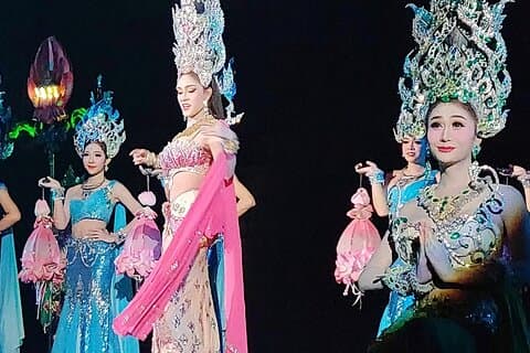 Colosseum Cabaret Show Pattaya, Tickets & Transfers
