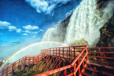 Niagara Falls Maid of the Mist and Cave of the Winds Tour