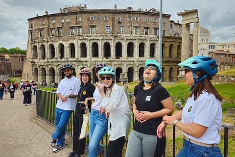 Rome Tour on Quality E-bikes, Small Groups and Local Guide!