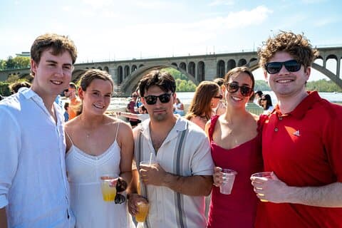 Washington DC Party Yacht Open Bar Cruise on the Potomac