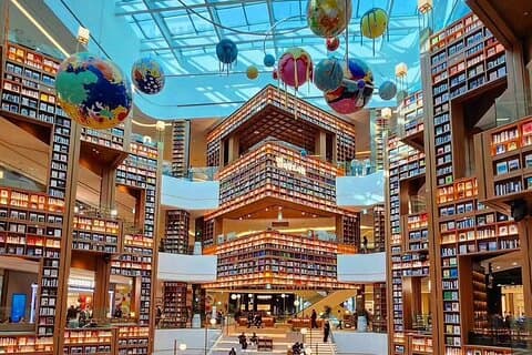 Beyond Seoul: Starfield Library, Hwaseong Fortress & Cave Quest