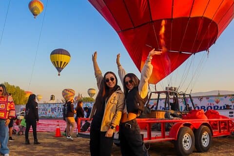 Balloon Flight + Cave Breakfast + Pick Up from CDMX or We Fly