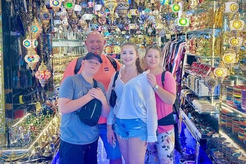 Discover Dubai,Culture, History, Street food ,Abra and Souks Tour