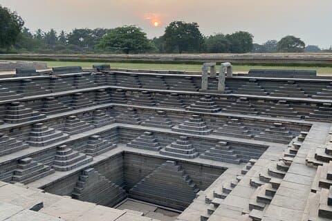 Hampi in a day! A day trip to World heritage site from Bangalore!