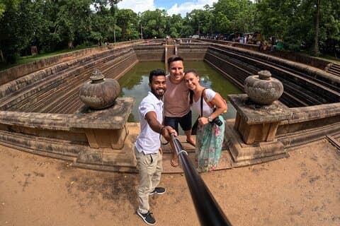 Private City Day Tour in Anuradhapura
