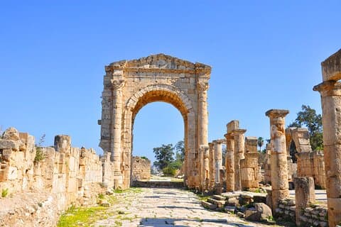 Sidon, Tyre and Maghdouche: Small Group Tour with hotel pickup
