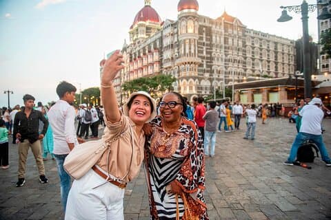 Private Mumbai Sightseeing Tour with Local English Guide