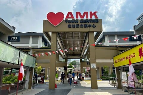 The Real Singapore Heartland Walking Food Tour